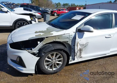 2019 Hyundai Sonata Se z USA, uszkodzony, nr VIN 5NPE24AF5KH738070